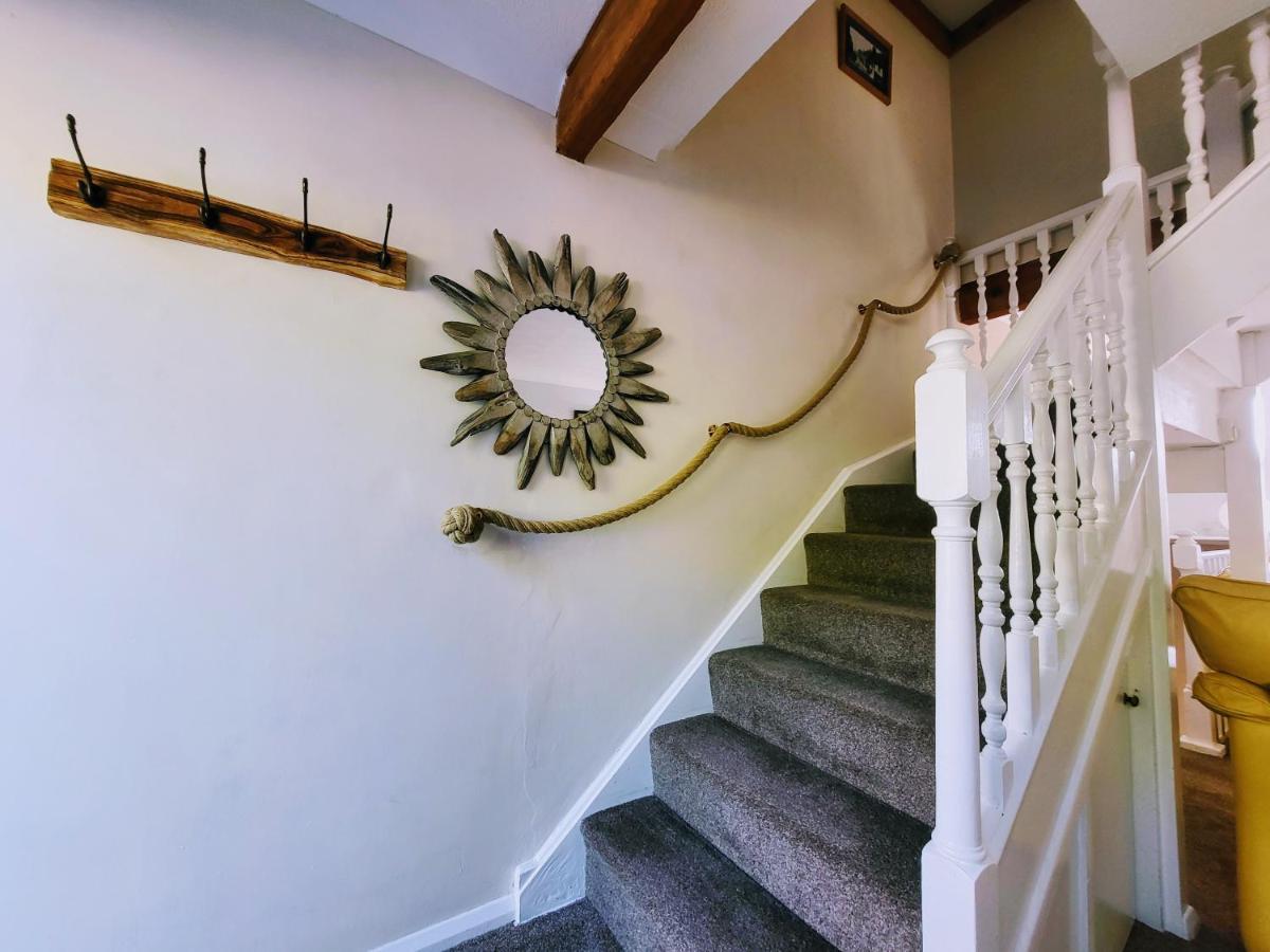 Hastings Old Town Tackleway Privileged Sea Views Whole House 3 Beds מראה חיצוני תמונה