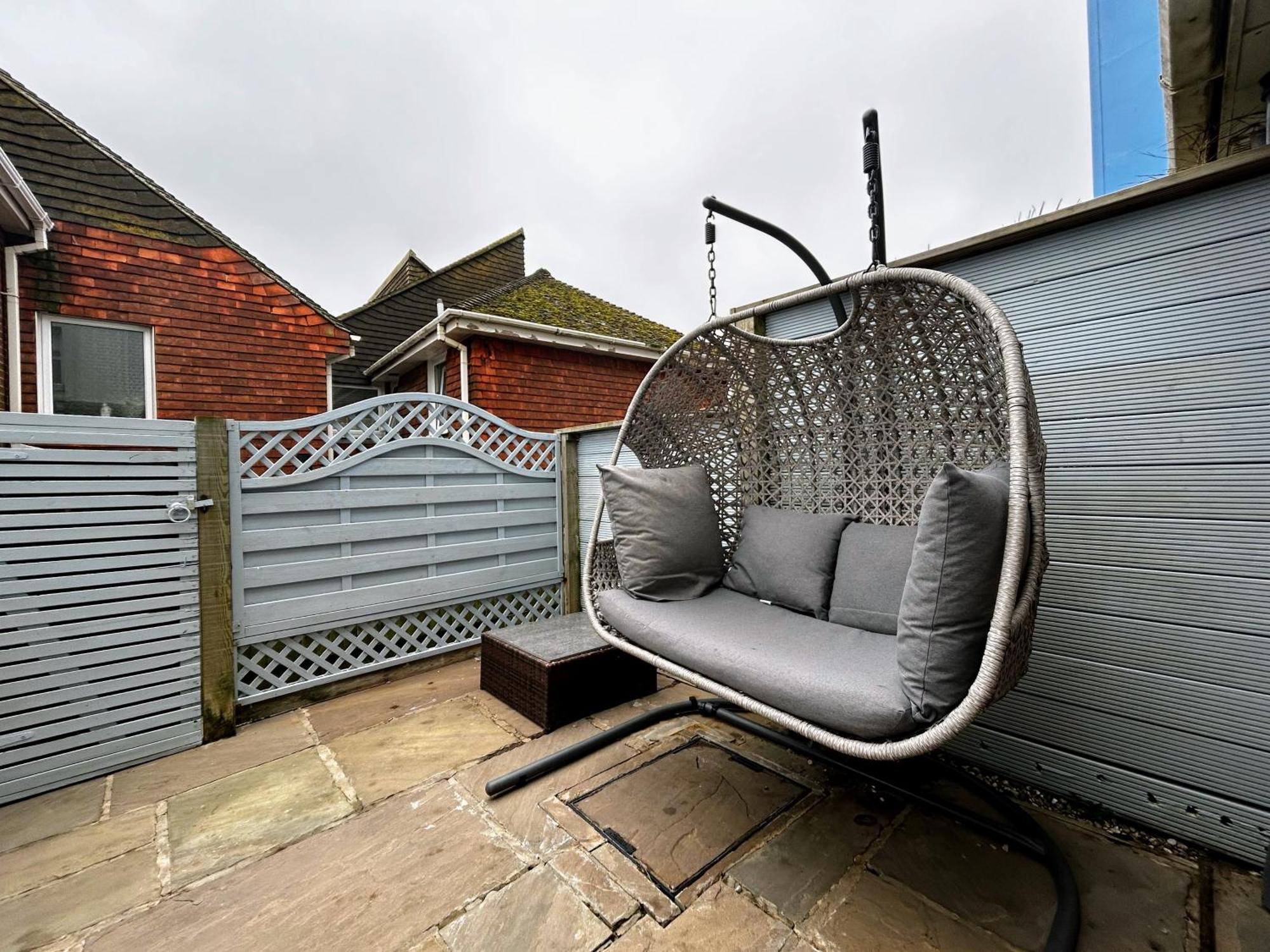 Hastings Old Town Tackleway Privileged Sea Views Whole House 3 Beds מראה חיצוני תמונה