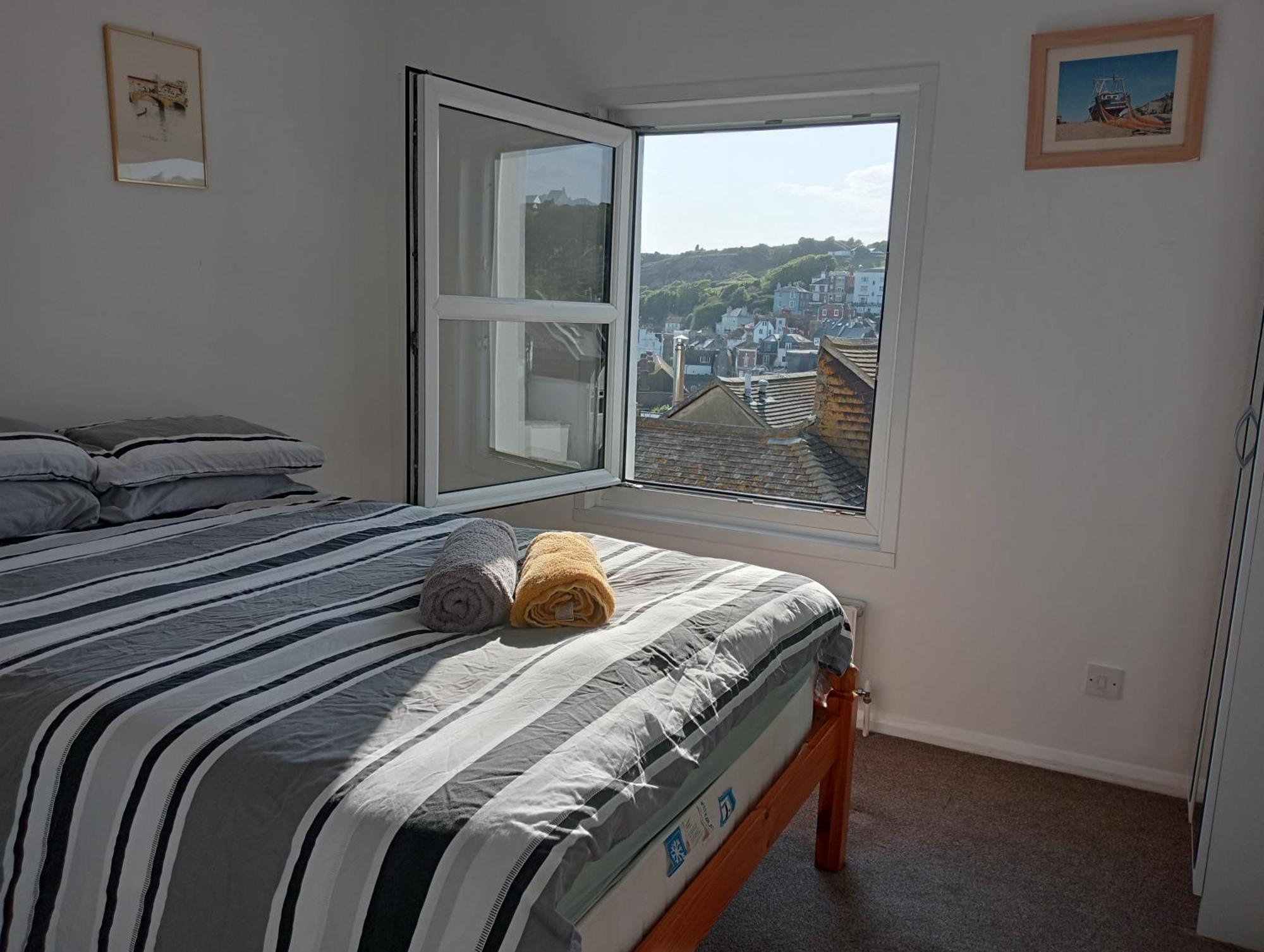 Hastings Old Town Tackleway Privileged Sea Views Whole House 3 Beds מראה חיצוני תמונה